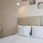 Budget Center B5 Албуфейра